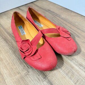 Vintage Arnold Churgin Red Leather Red Mary Jane Flats with 3D Flower Fairy 38